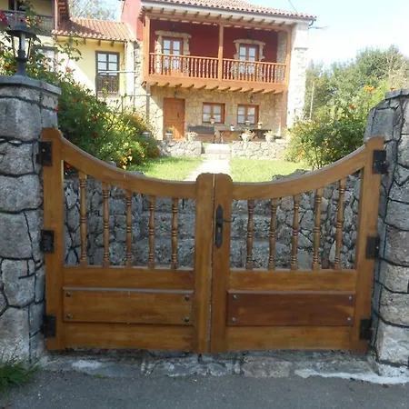 La Bolerina Celorio (Llanes)