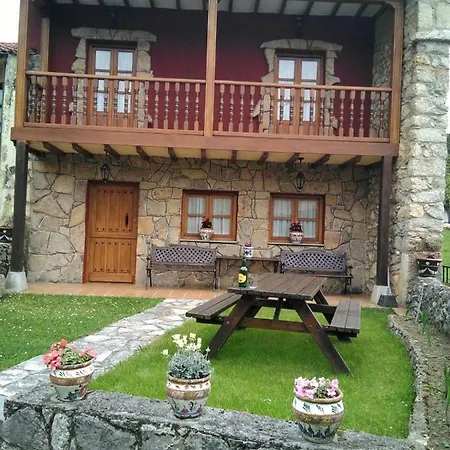 La Bolerina * Celorio (Llanes)